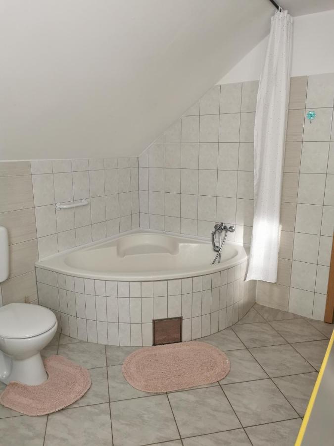 Apartman I Soba Hadela スヴェティ・マルティン・ナ・ムリ エクステリア 写真